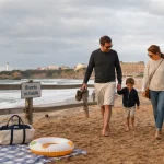 Biarritz en famille : famille sur la plage près de la Grande Plage