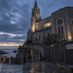 Église sainte eugénie de biarritz au Port Vieux, façade et clocher.