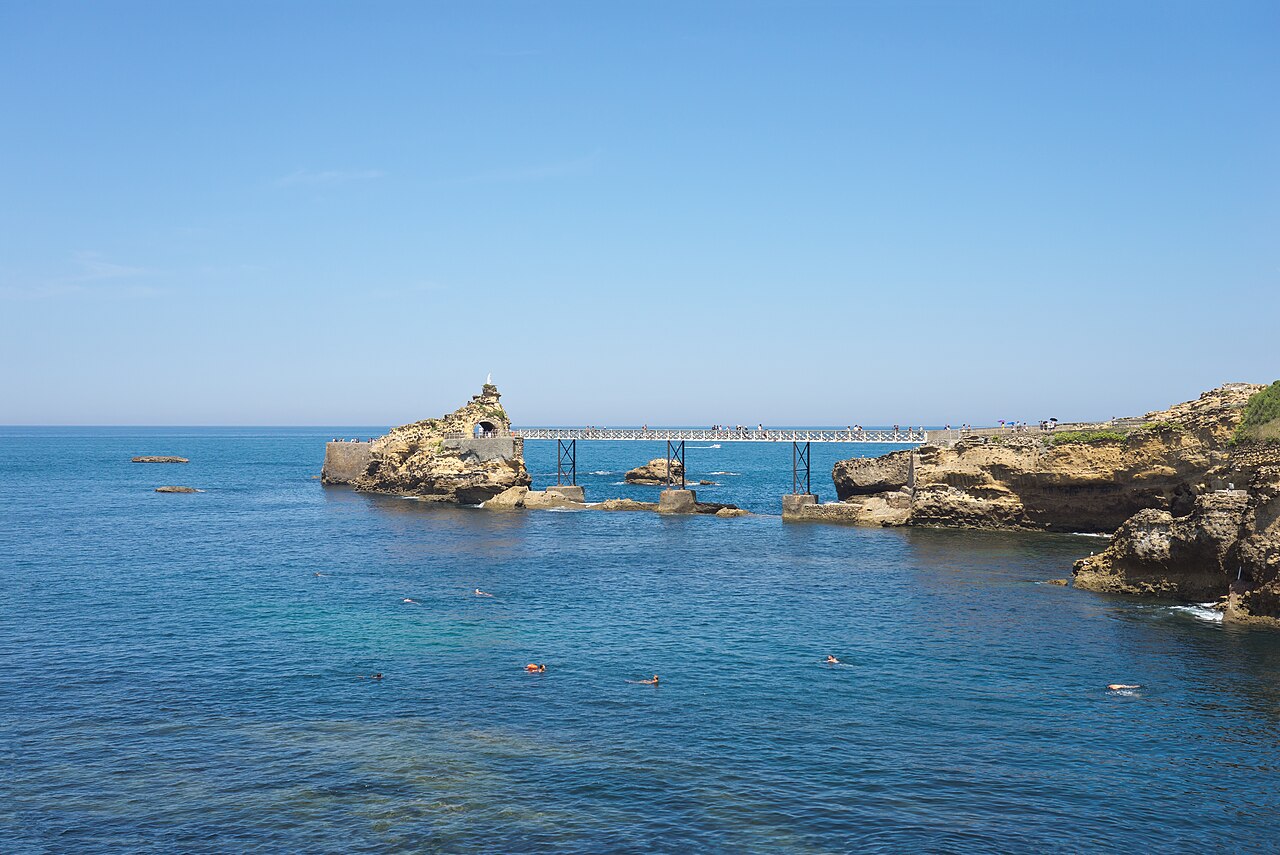 Le Rocher de la Vierge à Biarritz